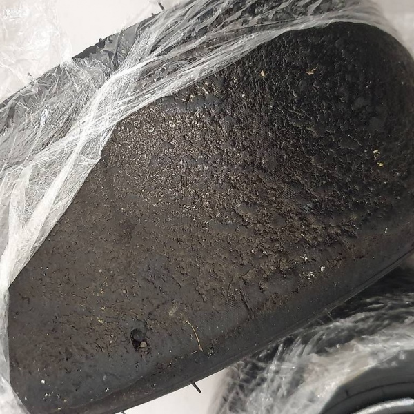 2 Kartfelgen mit Pneu Vega weiss